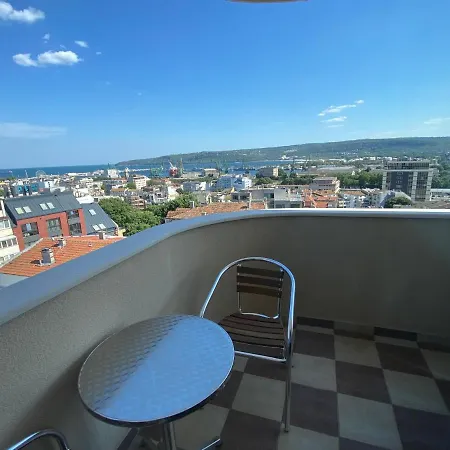 Apartment Belvedere